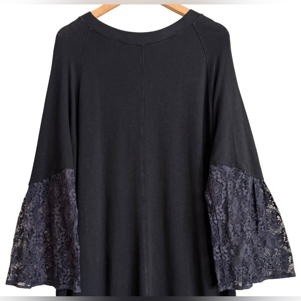 CLU Supersoft Lightweight Minimalist Stretchy Lace Flounce Sleeve Knit Dress 2 - Picture 7 of 9